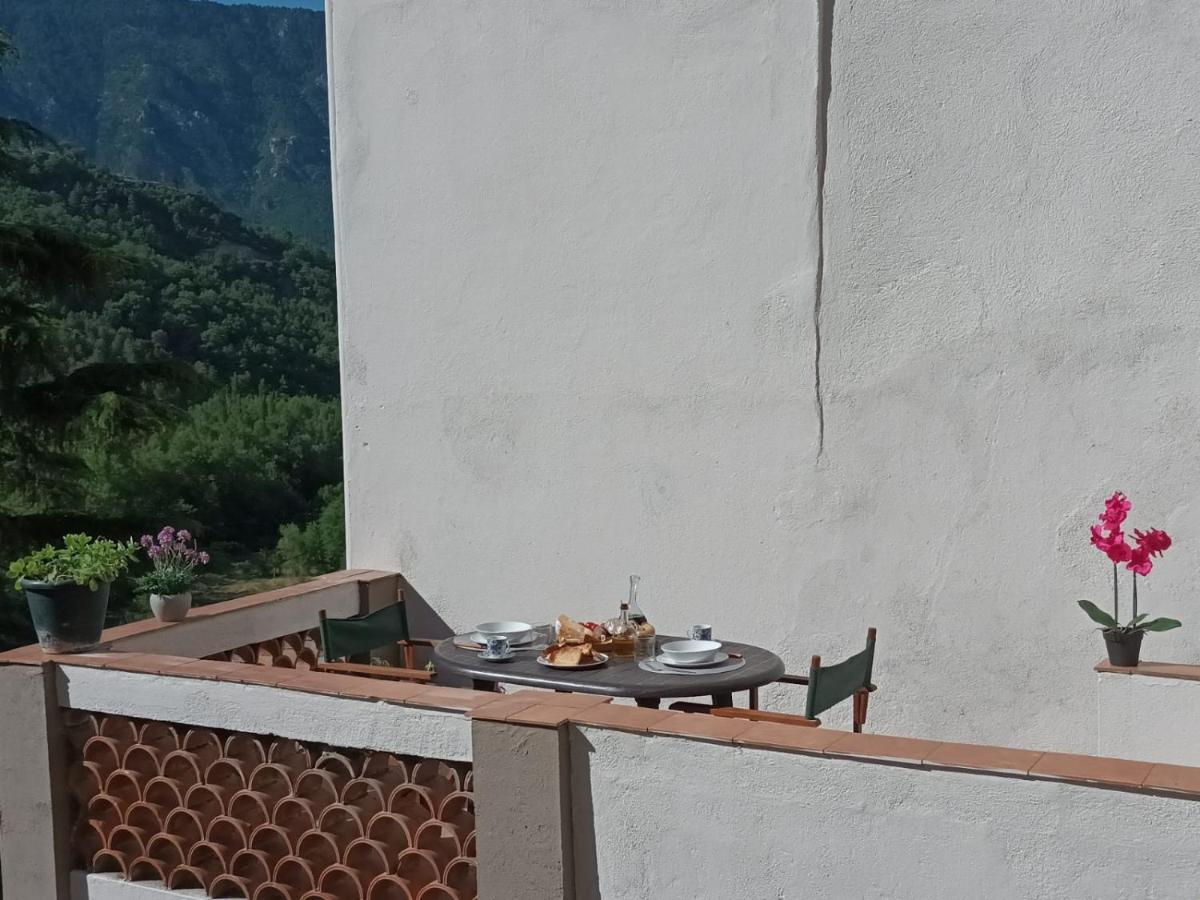 Un Tros De Sal. Casa Rural A Gerri De La Sal.ヴィラ エクステリア 写真