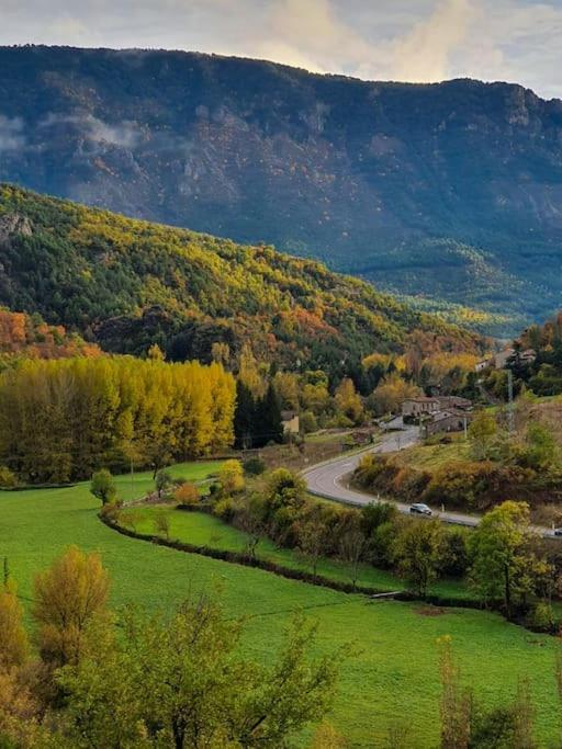 Un Tros De Sal. Casa Rural A Gerri De La Sal.ヴィラ エクステリア 写真